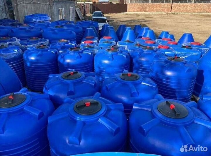 Бак для воды. Для дома, дачи и сада на 3000 литров