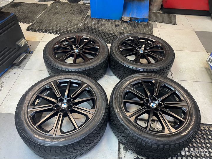 Оригинал BMW X5 G05 X6 G06 Nokian R3 275/45 R20