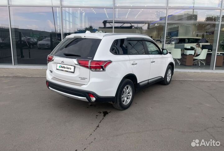 Mitsubishi Outlander 2.0 CVT, 2016, 140 650 км