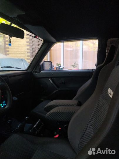 LADA 4x4 (Нива) 1.7 МТ, 2012, 298 000 км