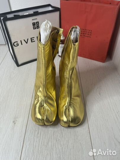 Maison Margiela Tabi Gold Оригинал