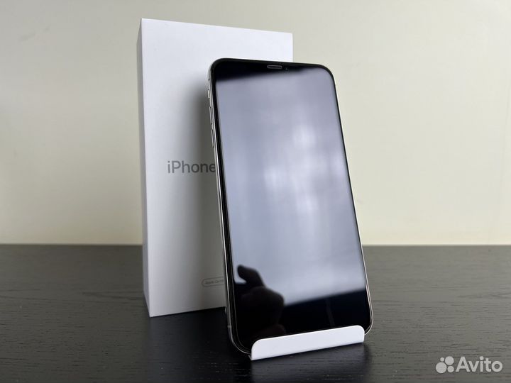 Новый iPhone XS Max 64Gb / 1 месяц Мегафон