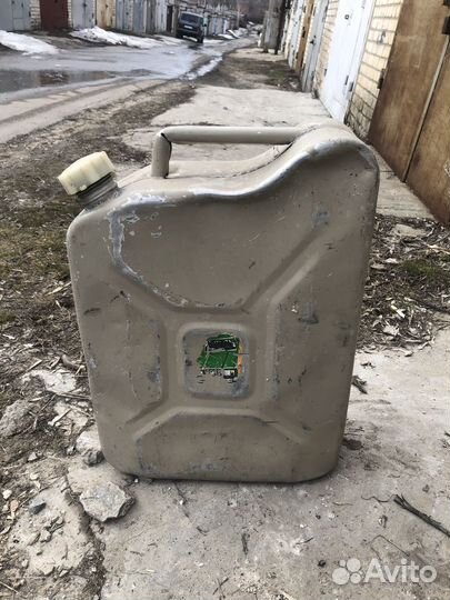 Канистра 20 литров