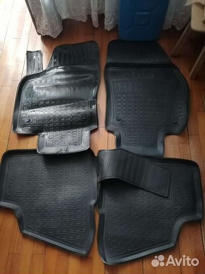 Резиновые коврики на opel astra h