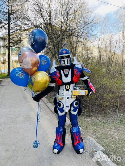 Поздравление Робот Трансформер