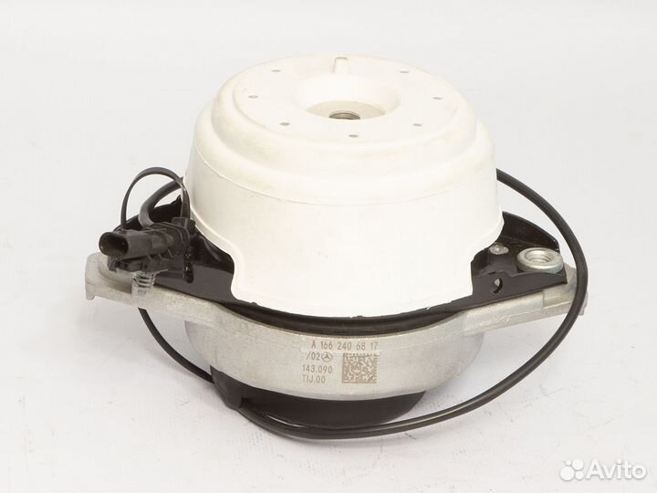 Опора двигателя Mercedes-Benz M-класса III (W166)