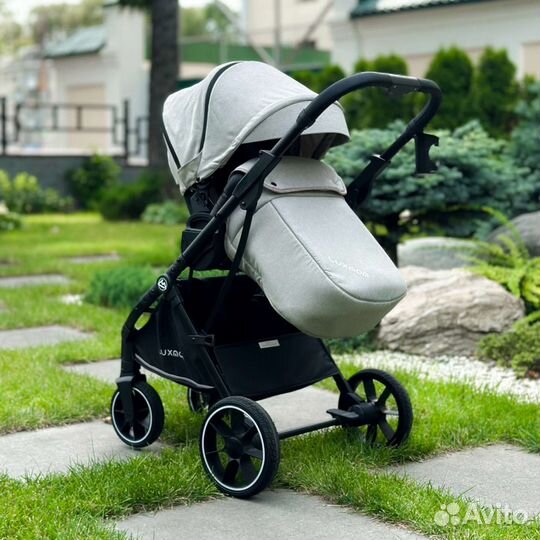 Коляска Luxmom 740 c рождения,лицом к маме