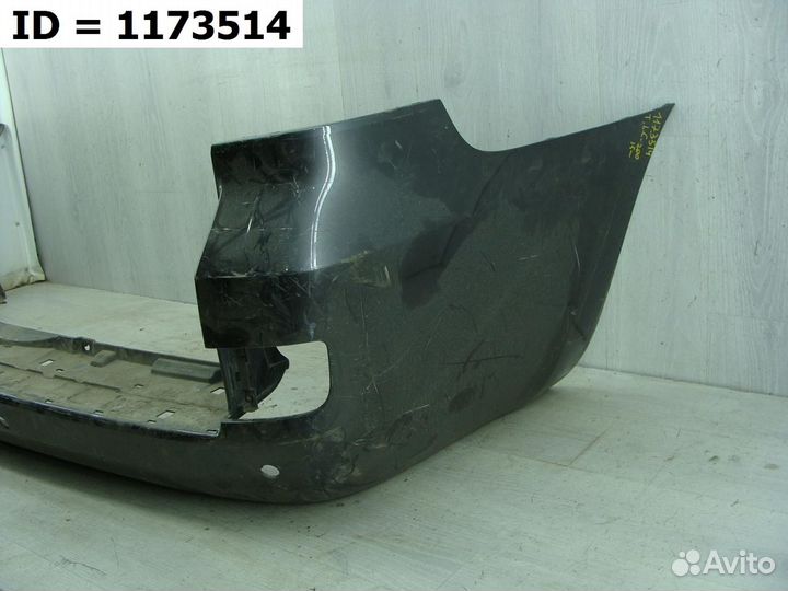 Бампер задний Toyota Land Cruiser