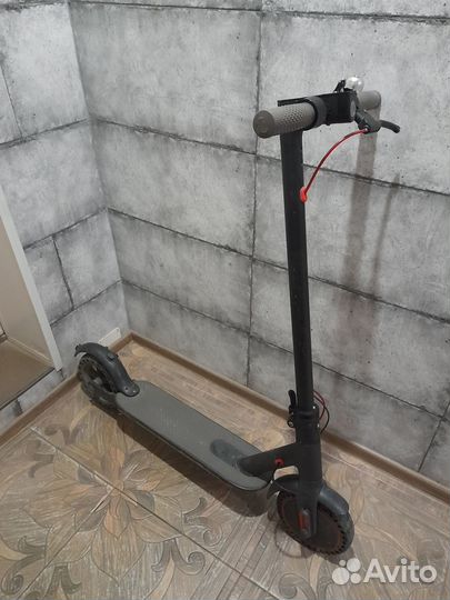 Продам электросамокат