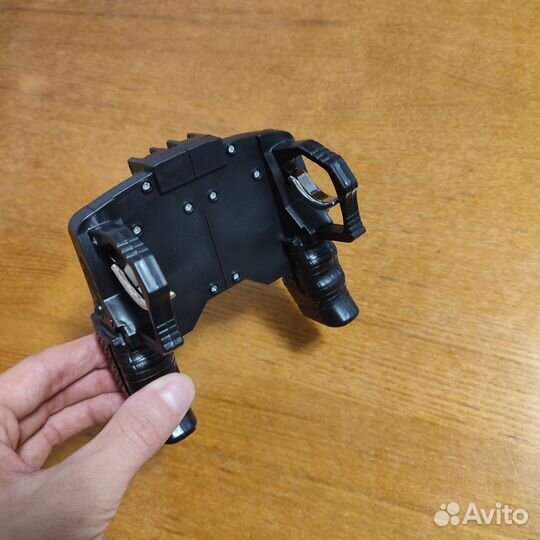 Геймпад для телефона