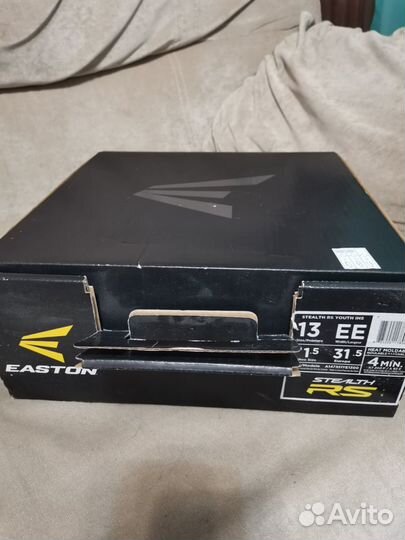 Коньки хоккейные