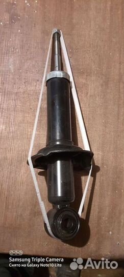 Амортизатор задний