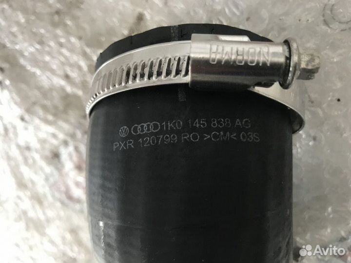 Патрубок интеркулера Шкода Октавия А5