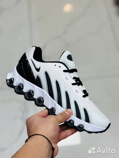 Кроссовки Nike Air Max Dn 8 White Strike