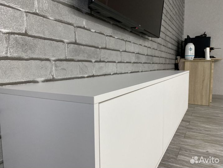 Подвесная тумба под тв