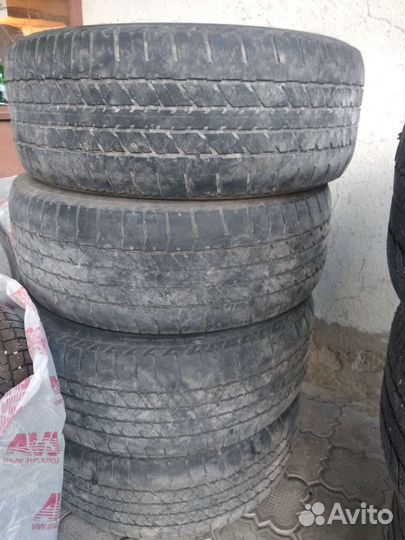 Bridgestone Dueler 684 275/60 R20