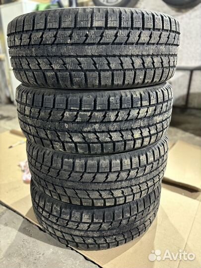 Toyo Observe GSi-5 225/55 R18 98Q