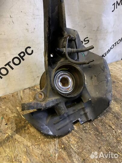 Кулак поворотный передний левый Hyundai Sonata NF