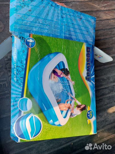 Бассеин детский