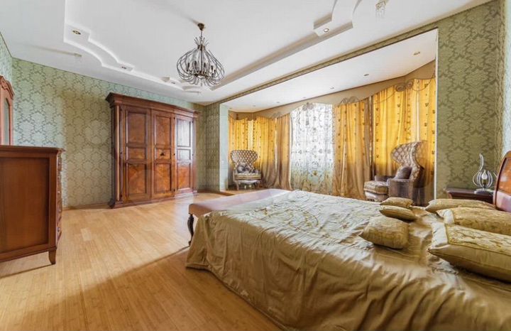 4-к. квартира, 177,8 м², 7/20 эт.