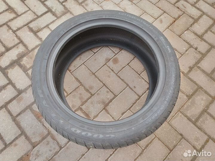 Goodyear EfficientGrip 255/45 R20 101Y