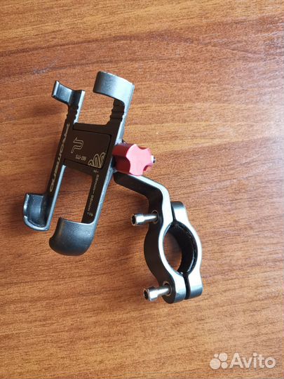 Держатель для телефона на велосипед