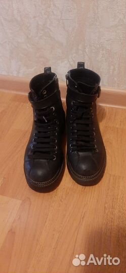 Ботинки женские