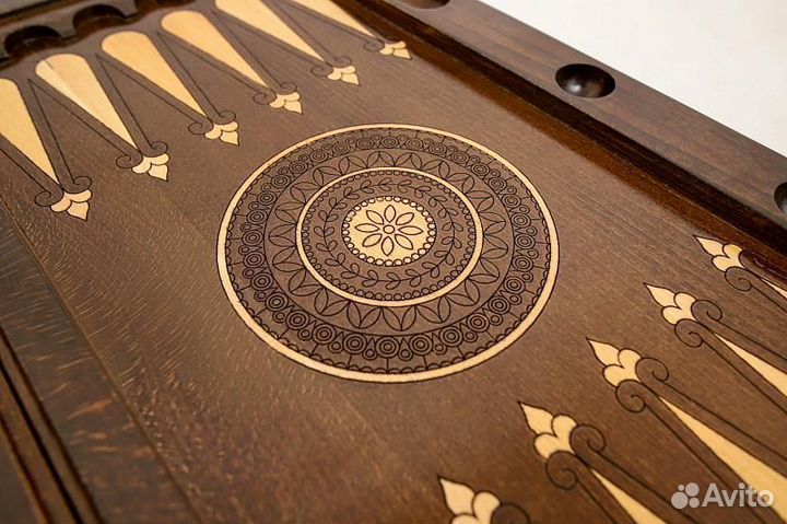 Нарды и шашки резные Арденская лошадь 62 х 61 см бук Армения 62546