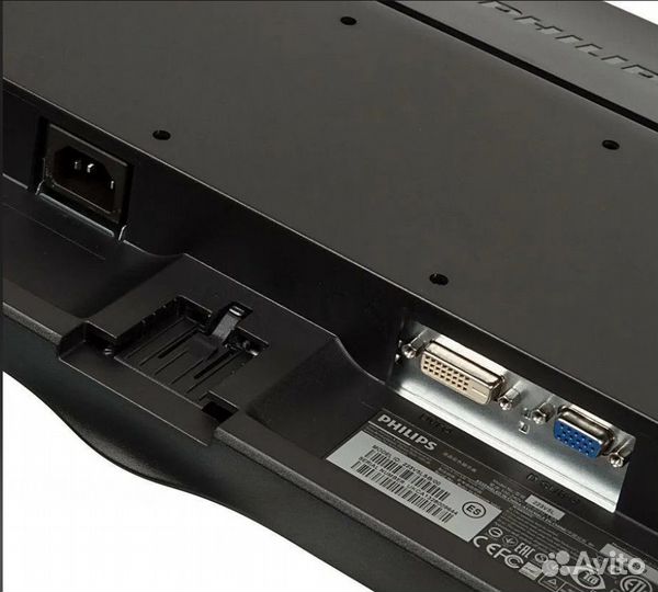 Монитор для компьютера philips