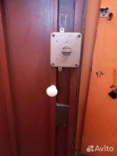 Дверь входная металлическая