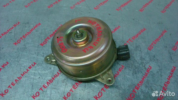 Nissan 21487-5L700 Моторчик вентилятора