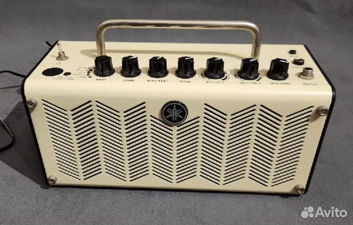 Комбоусилитель Yamaha THR5