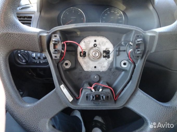 Защелка сигнала руля УАЗ Патриот 2012-2015
