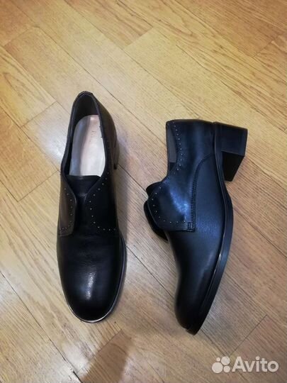 Ботинки pazolini 38(25см)новые кожаные