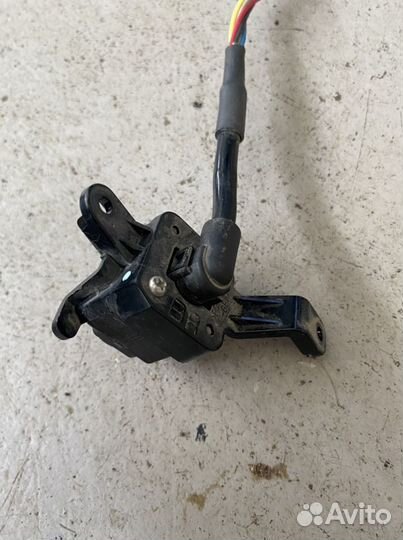 Камера в зеркало Toyota Land Cruiser 200 2015+