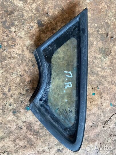 Форточка двери передней правой Kia Ceed 2 JD 2012