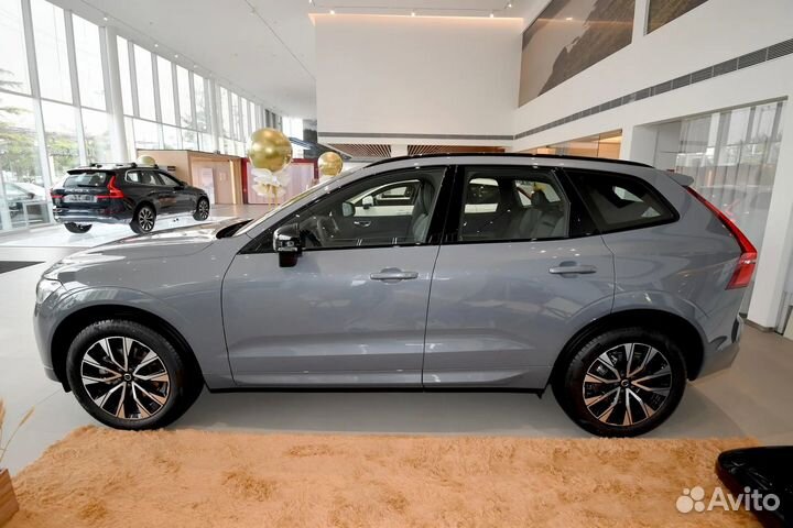 Volvo XC60 2.0 AT, 2023, 10 км