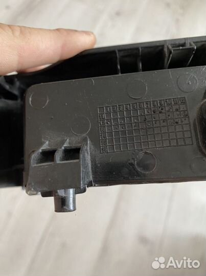 Накладка и блок управления на киа Рио 3(правая)