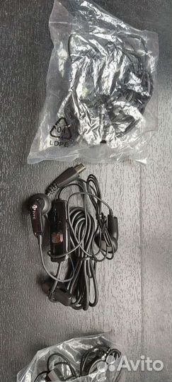 Гарнитура для мобильного телефона