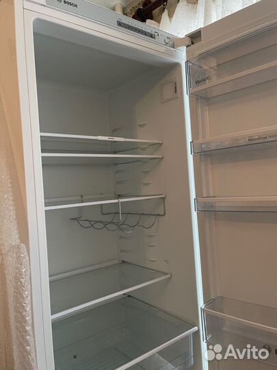 Холодильник Bosch NatureCool Serie 4