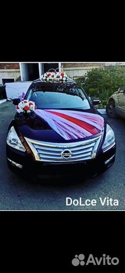 Свадебные украшения на машину