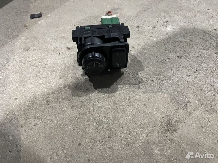 Блок управления зеркалами nissan qashqai J10