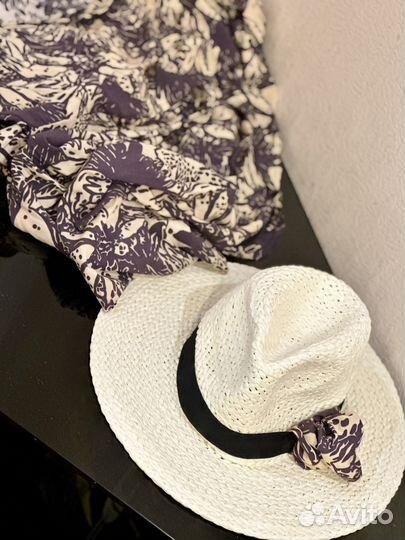 Пляжная туника и шляпа