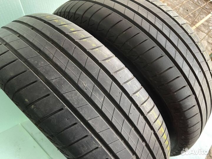 Bridgestone Turanza T005 215/65 R16