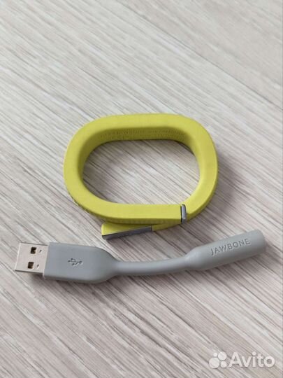 Jawbone фитнес браслет
