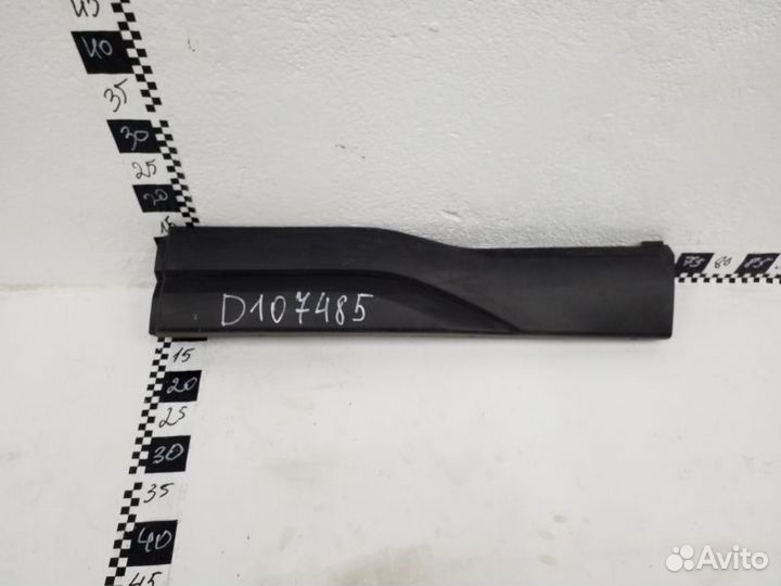 Накладка двери задней левой Subaru Forester 5 SK