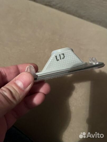 Плафон подсветки номера на кия сид