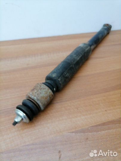 Стойка задняя Ниссан Тиида С11 Nissan Tiida C11