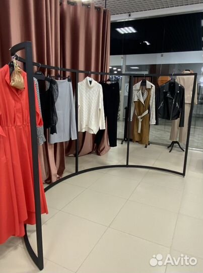 Вешалка напольная