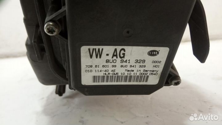 Фара левая Volkswagen Touareg